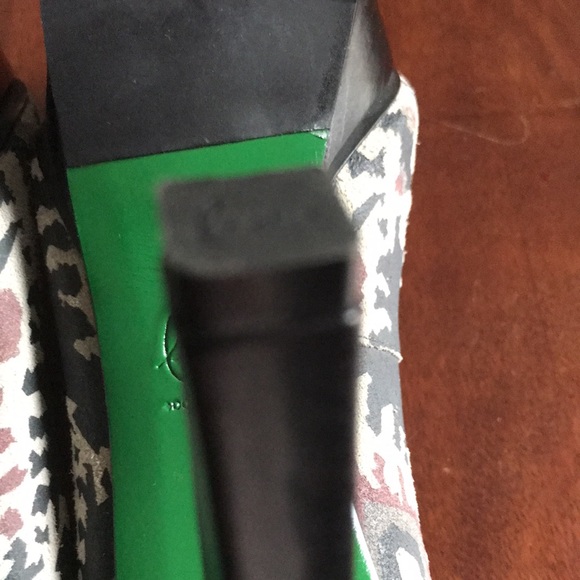 Lisa for Donald J Pliner suede southwest pattern platform heels - Picture 10 of 15